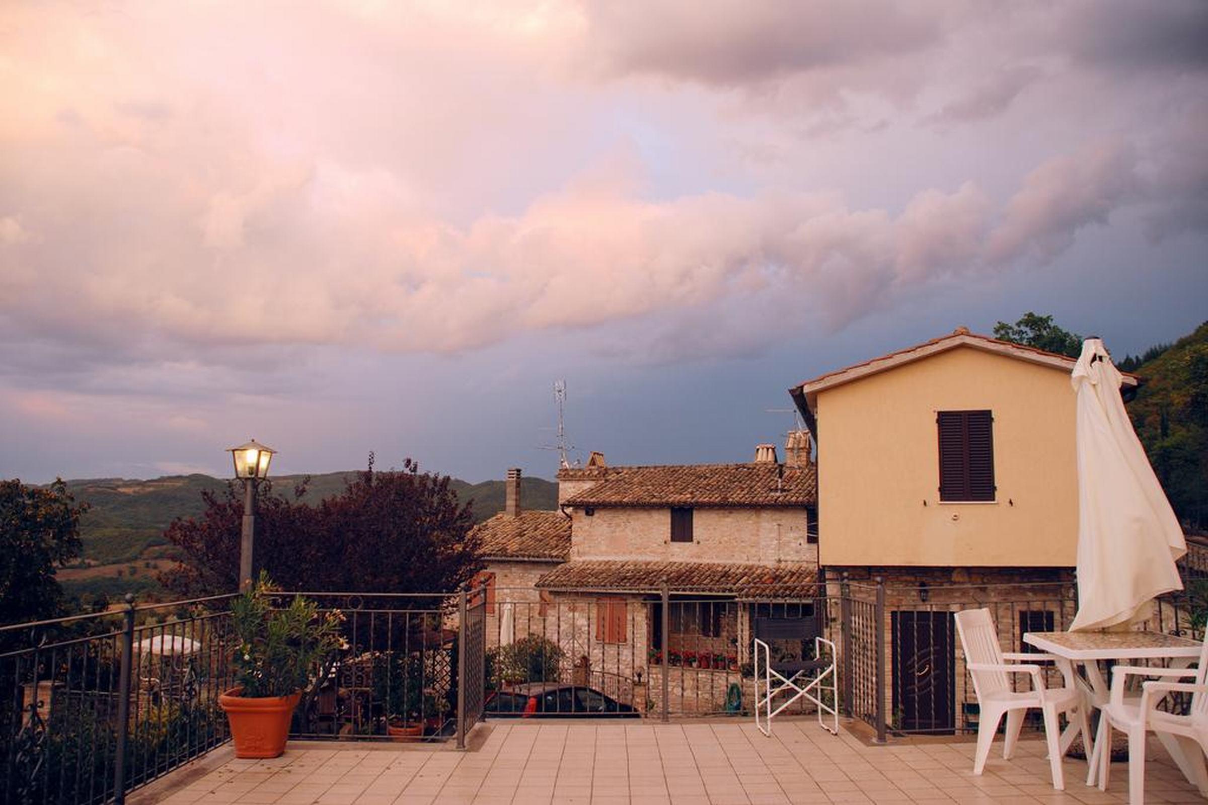 B&B La Terrazza Del Subasio Assisi Bagian luar foto